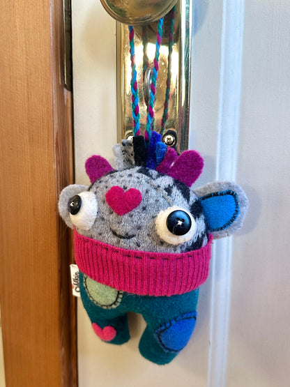 Minnie the Tooth Fairy Oddkin