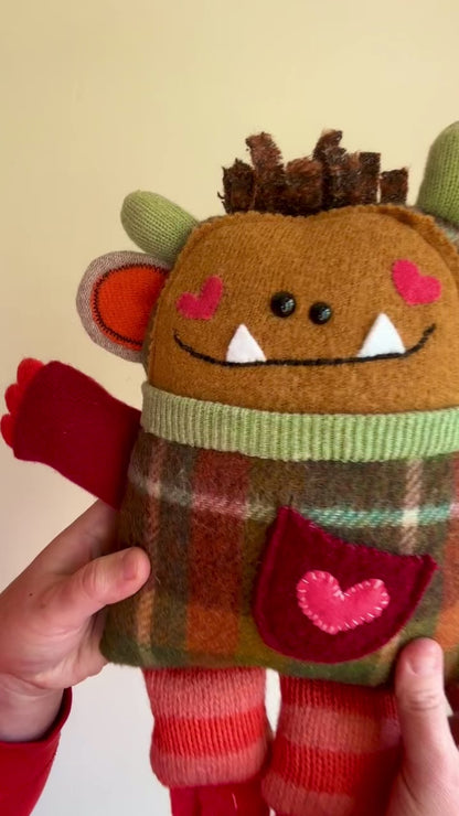 Nibbles the Grumblin
