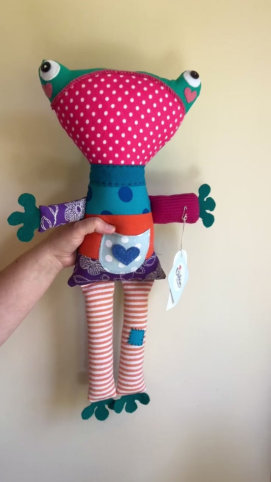 Dottie the Oddkin Frog
